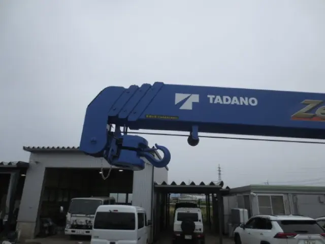 三菱 キャンター 2PG-FEB90(2WD)の写真12