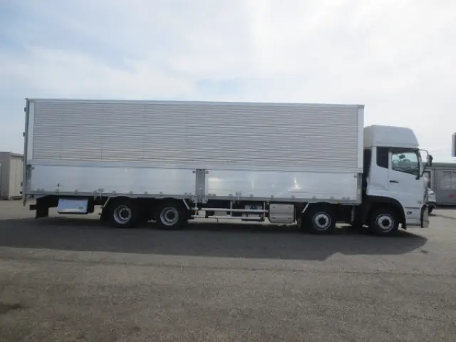 ＵＤ クオン 2PG-CG5CA(8x4)の写真8