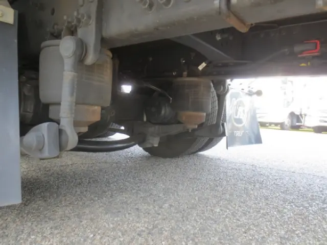 ＵＤ クオン 2PG-CG5CA(8x4)の写真13