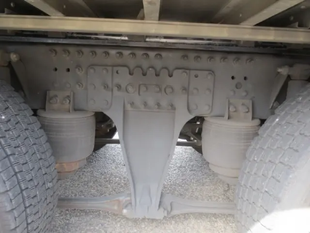 ＵＤ クオン 2PG-CG5CA(8x4)の写真14