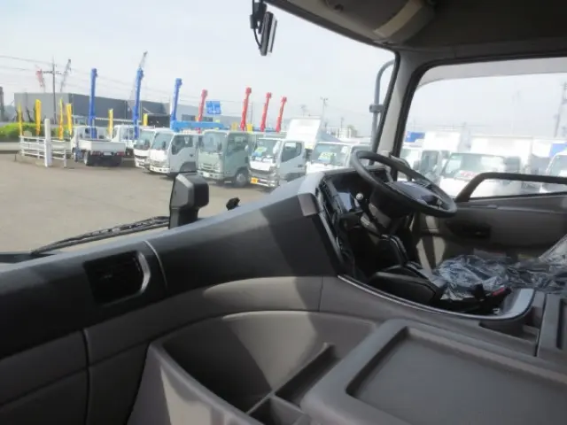 ＵＤ クオン 2PG-CG5CA(8x4)の写真19