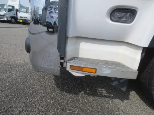 ＵＤ クオン 2PG-CG5CA(8x4)の写真24