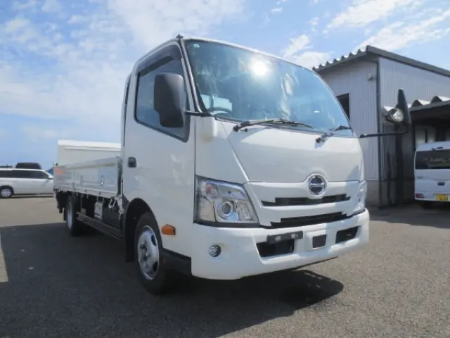 日野 デュトロ 2RG-XZU710M(2WD)の写真2