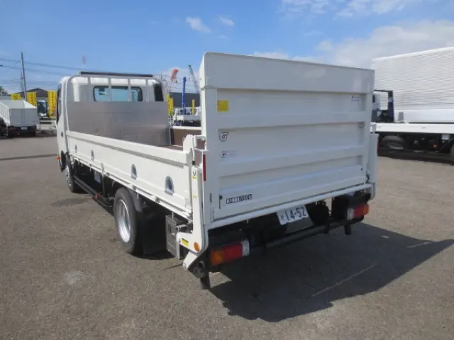 日野 デュトロ 2RG-XZU710M(2WD)の写真5