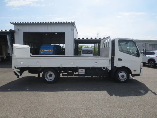 日野 デュトロ 2RG-XZU710M(2WD)の写真8