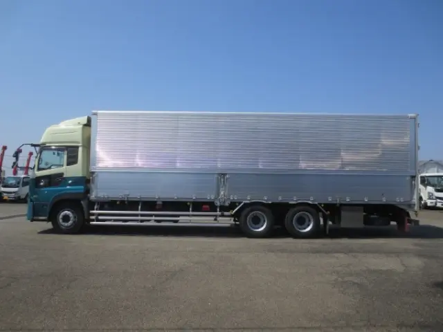 ＵＤ クオン 2PG-CD5CA(6x2)の写真9