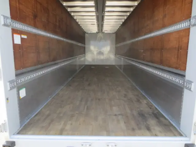 ＵＤ クオン 2PG-CD5CA(6x2)の写真12