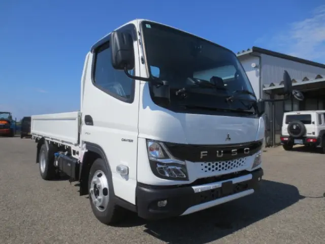 三菱 キャンター 2RG-FBA20(2WD)の写真2