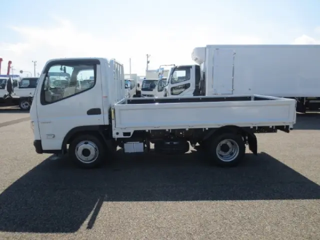 三菱 キャンター 2RG-FBA20(2WD)の写真9