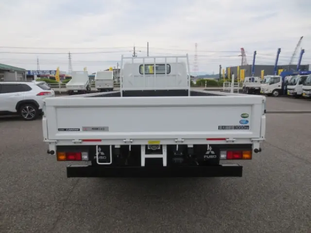 三菱 キャンター 2RG-FEB80(2WD)の写真7
