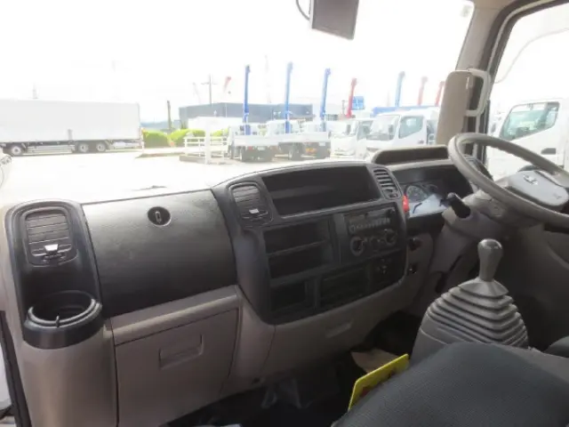 日産 アトラス TKG-SZ2F24(2WD)の写真15