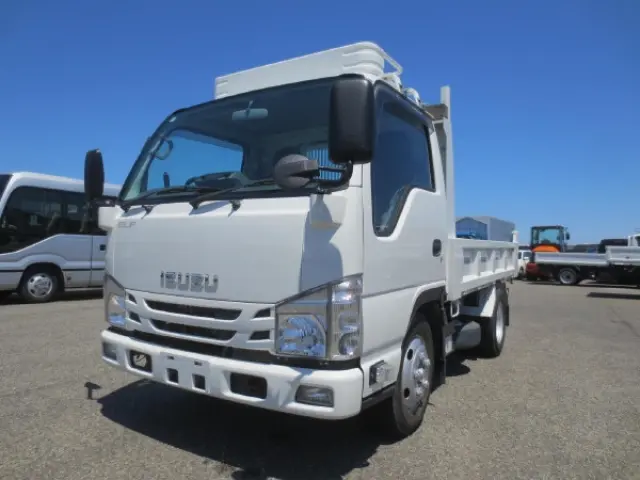 いすゞ エルフ 2RG-NKR88AD(2WD)の写真3