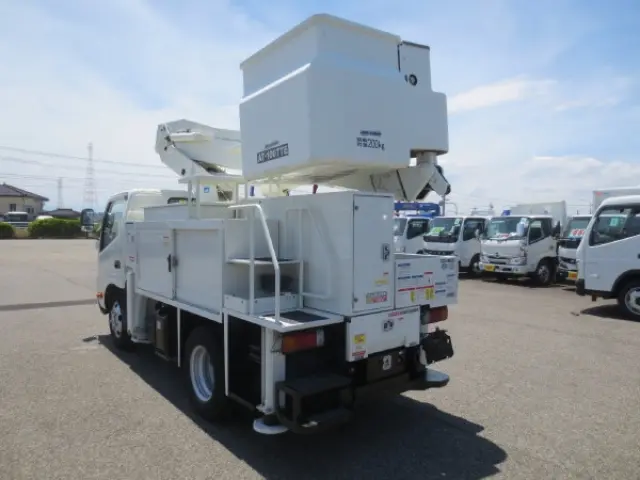 日野 デュトロ TPG-XZU600X(2WD)の写真5