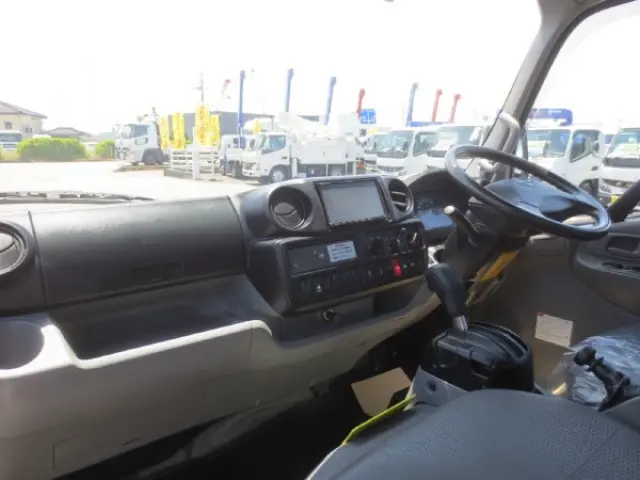 日野 デュトロ TPG-XZU600X(2WD)の写真22