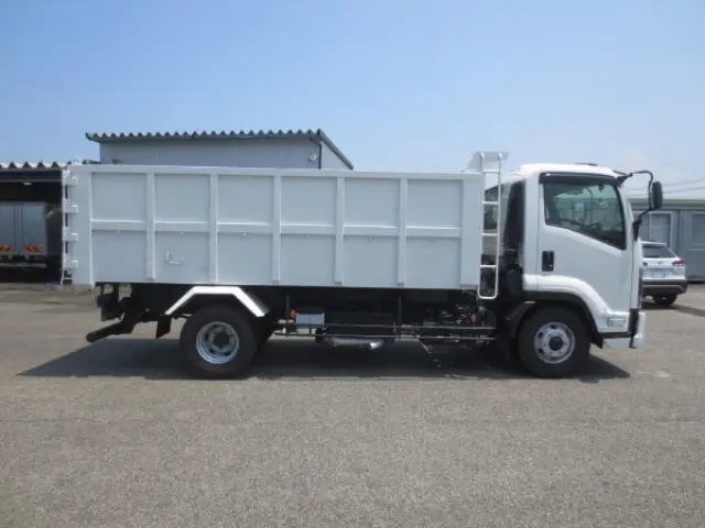いすゞ フォワード 2RG-FRR90S3(2WD)の写真8