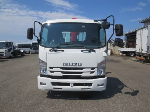 いすゞ フォワード 2PG-FRR90S1(2WD)の写真6