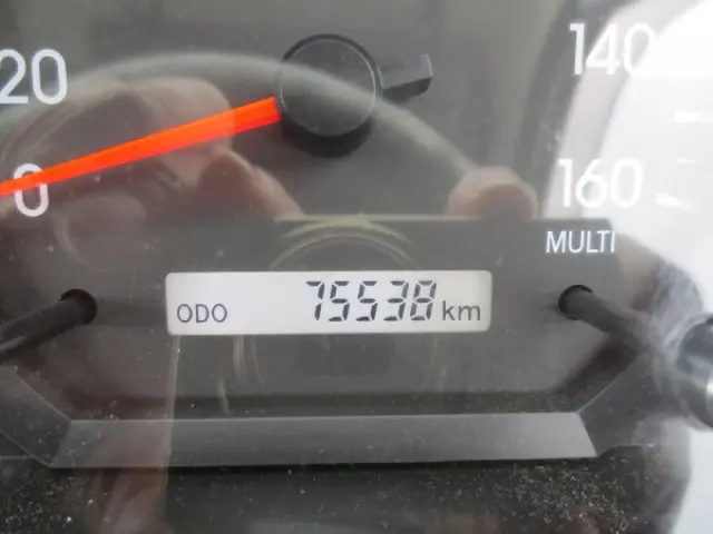 いすゞ エルフ 2RG-NKR88R(2WD)の写真14