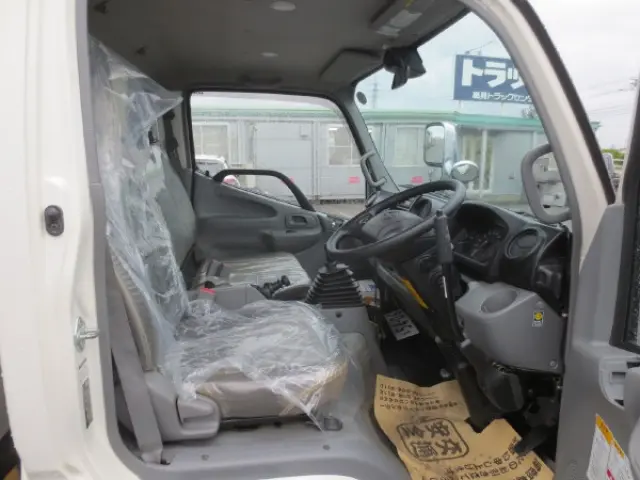 日野 デュトロ 2RG-XZU600T(2WD)の写真16