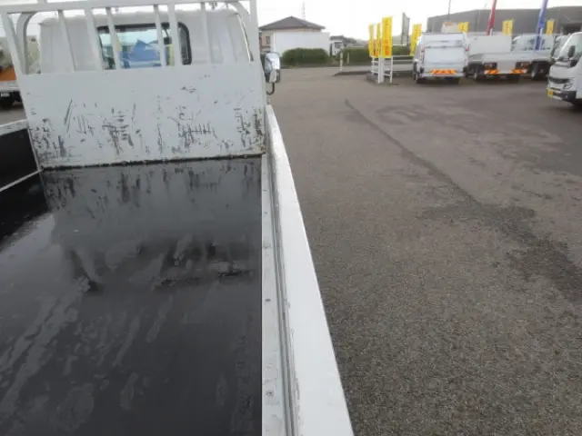 いすゞ エルフ 2RG-NKR88R(2WD)の写真21