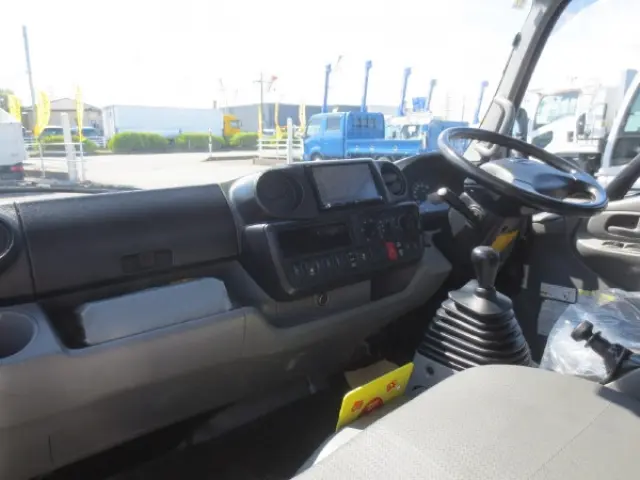 日野 デュトロ TKG-XZU630T(2WD)の写真16