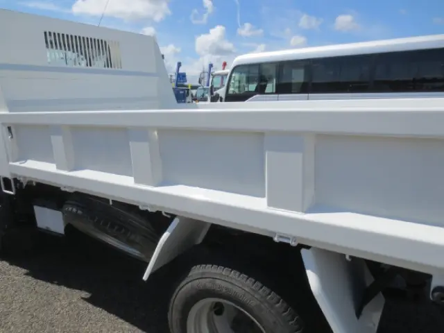 日野 デュトロ TKG-XZU630T(2WD)の写真23