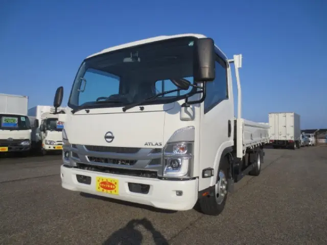 日産 アトラス 2RG-APR88AR(2WD)の写真1