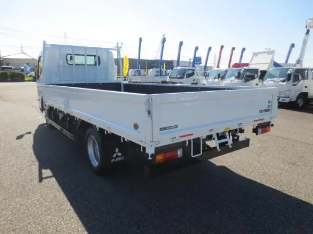 三菱 キャンター 2RG-FEB50(2WD)の写真5