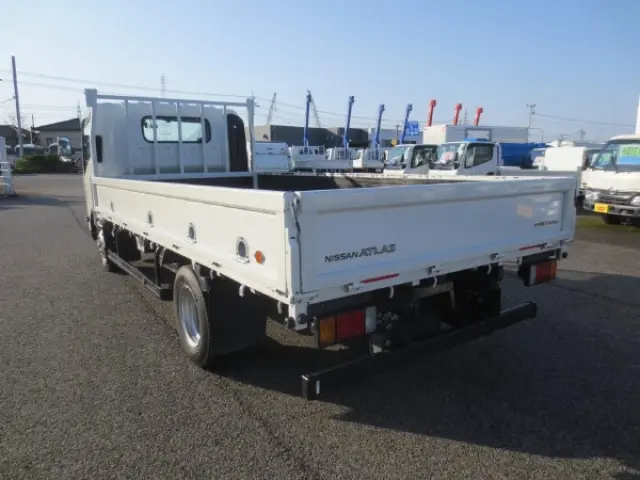 日産 アトラス 2RG-APR88AR(2WD)の写真5