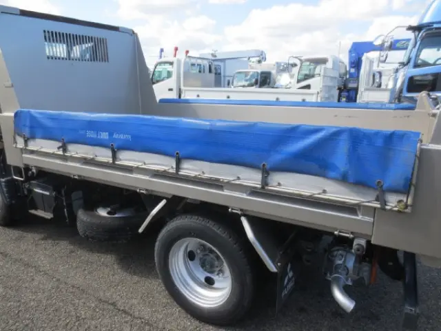 三菱 キャンター 2PG-FBA60(2WD)の写真13