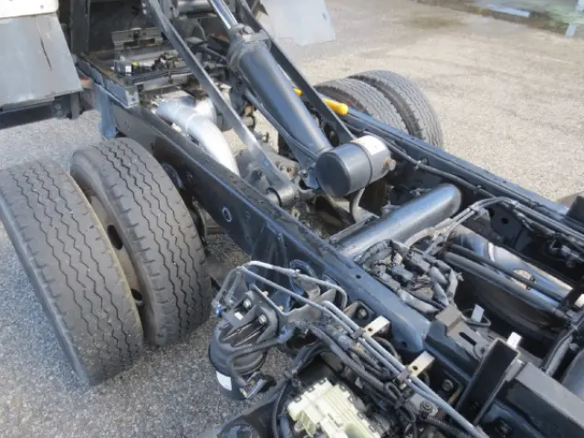 三菱 キャンター 2PG-FBA60(2WD)の写真15