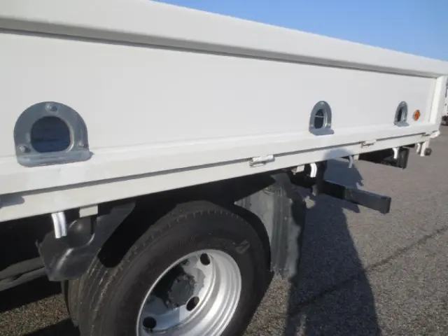 日産 アトラス 2RG-APR88AR(2WD)の写真21