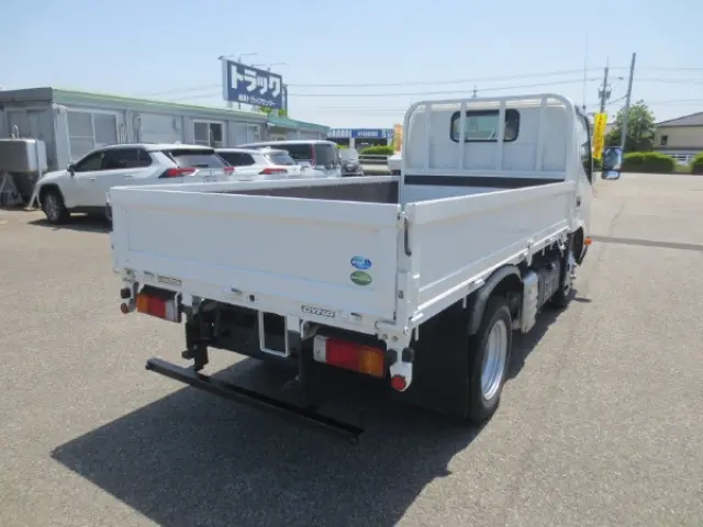トヨタ ダイナ 2RG-XZC605(2WD)の写真4