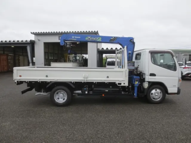 三菱 キャンター TPG-FEA50(2WD)の写真8