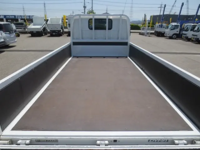 トヨタ ダイナ 2RG-XZC605(2WD)の写真10