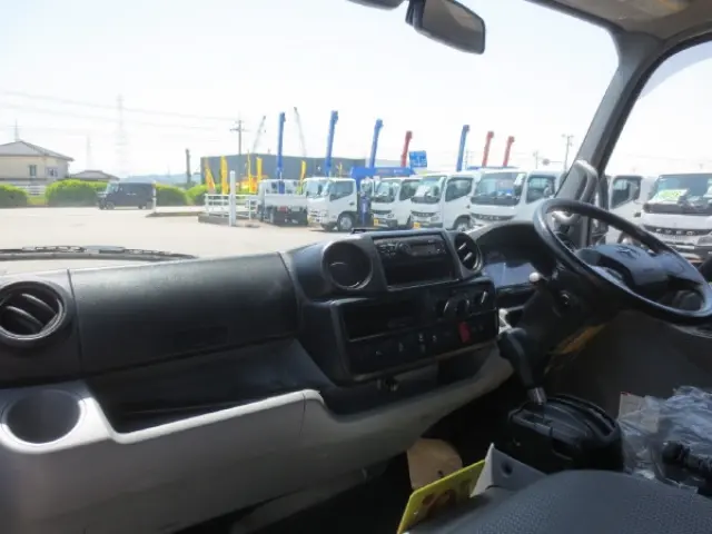 トヨタ ダイナ 2RG-XZC605(2WD)の写真13