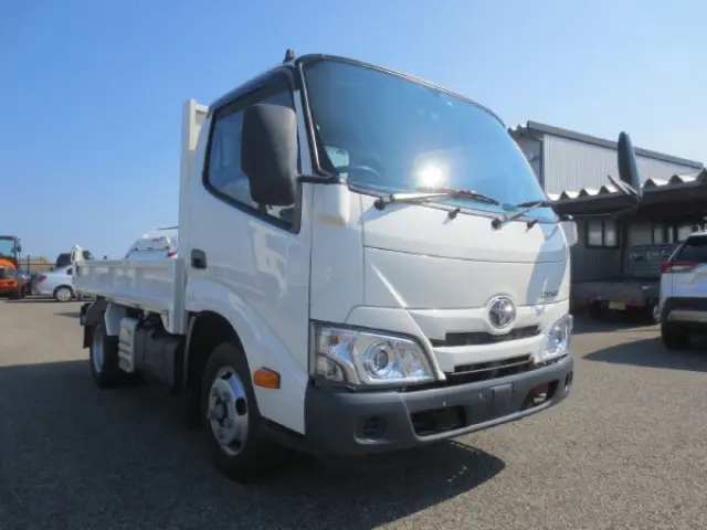 トヨタ ダイナ 2RG-XZC600D(2WD)の写真2