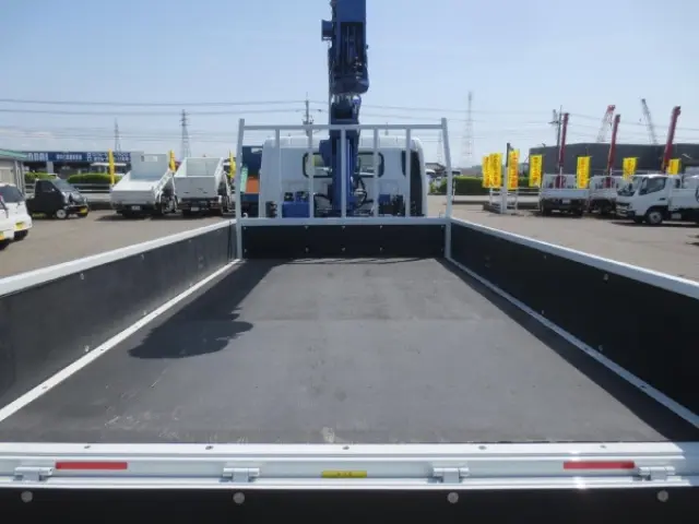 三菱 キャンター 2PG-FEB80(2WD)の写真10