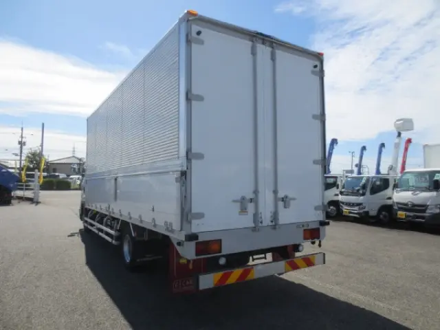 いすゞ フォワード 2RG-FRR90S2(2WD)の写真5