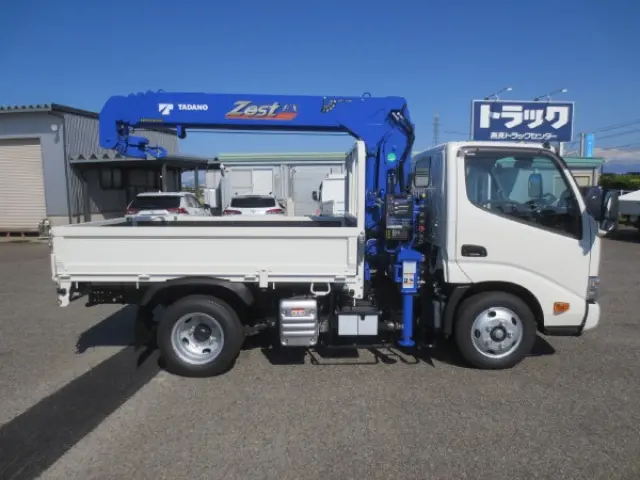 トヨタ ダイナ 2KG-XZU605(2WD)の写真8