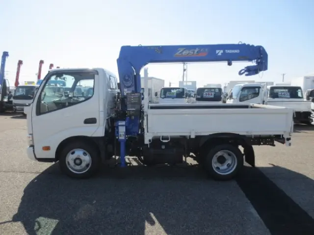 トヨタ ダイナ 2KG-XZU605(2WD)の写真9