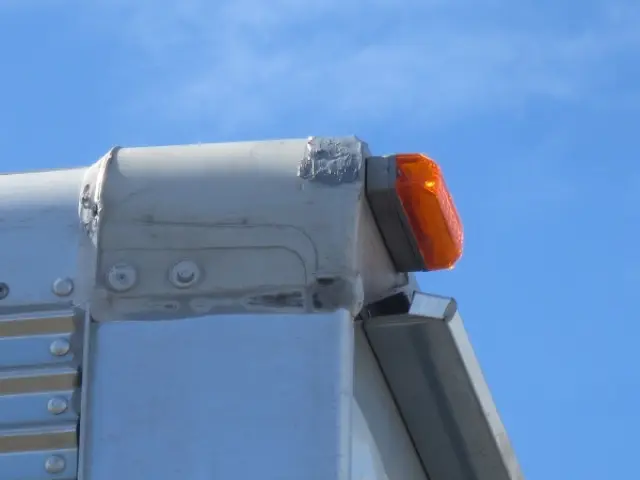 いすゞ フォワード 2RG-FRR90S2(2WD)の写真23