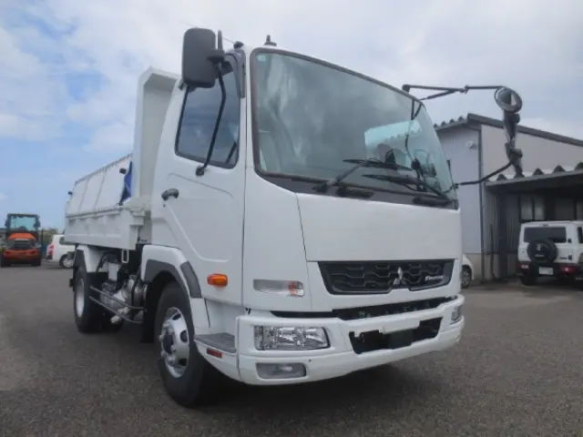 三菱 ファイター 2KG-FK72F(2WD)の写真2