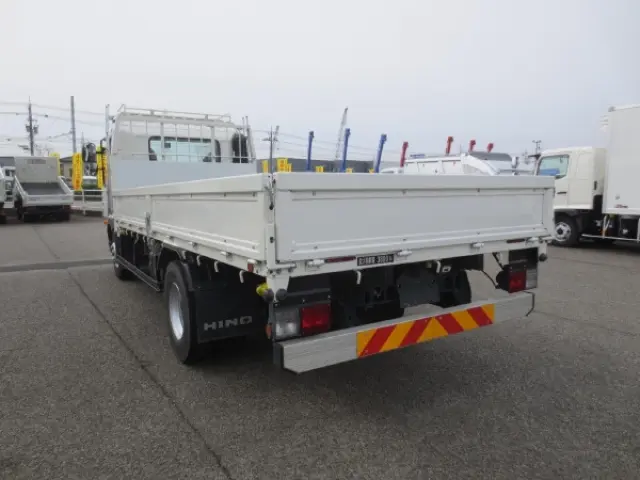 日野 レンジャー 2KG-FC2ABA(2WD)の写真5