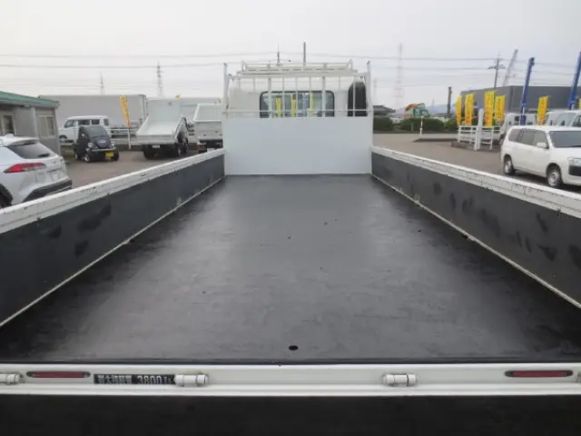 日野 レンジャー 2KG-FC2ABA(2WD)の写真10