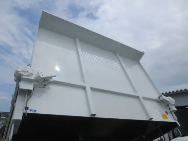 三菱 ファイター 2KG-FK72F(2WD)の写真11