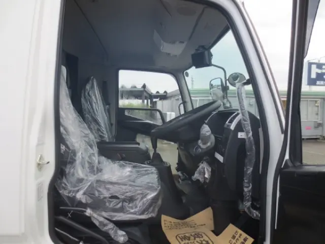 三菱 ファイター 2KG-FK72F(2WD)の写真14