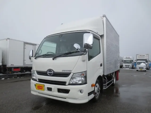 日野 デュトロ TPG-XZU700M(2WD)の写真1