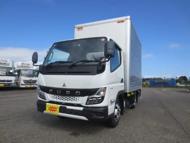 三菱 キャンター 2RG-FBA20(2WD)の写真1
