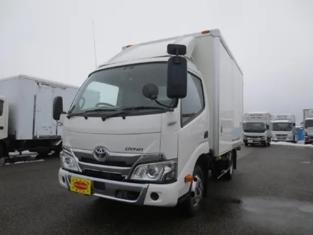 トヨタ ダイナ 2RG-XZC605(2WD)の写真1
