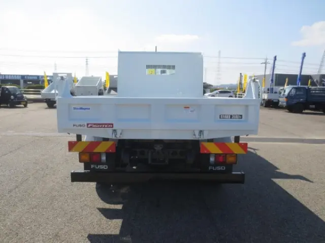 三菱 ファイター 2KG-FK62F(2WD)の写真7